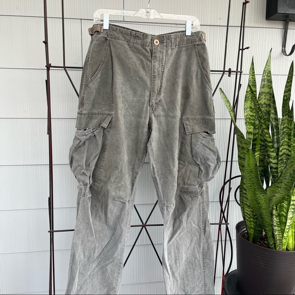 Army Green Khaki Straight Leg Cargo Pants Vintage 90s y2k size 32” waist - Picture 2 of 7